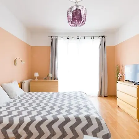 Acacia Center Appartement *