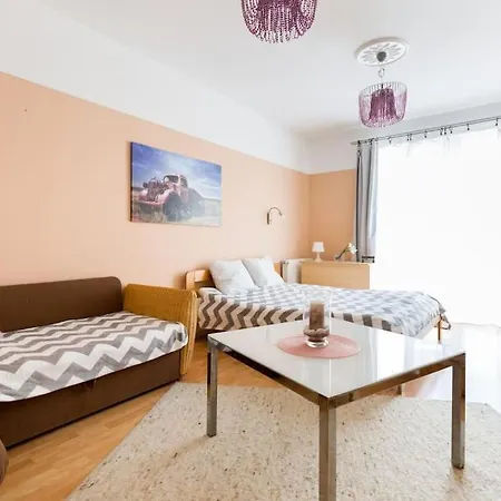Acacia Center Appartement *