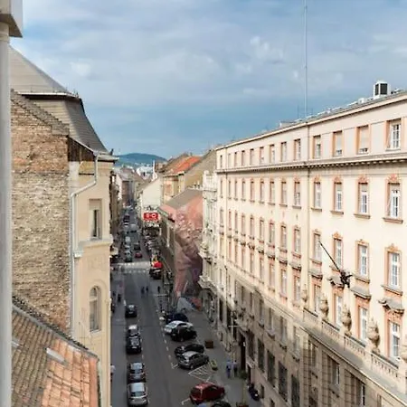 Acacia Center Budapest